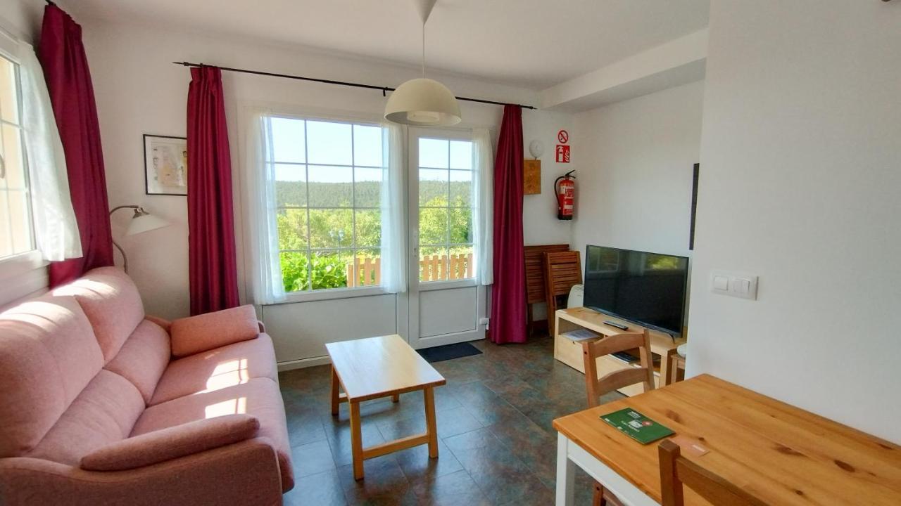 Apartamentos Corona โกมิญาส ภายนอก รูปภาพ